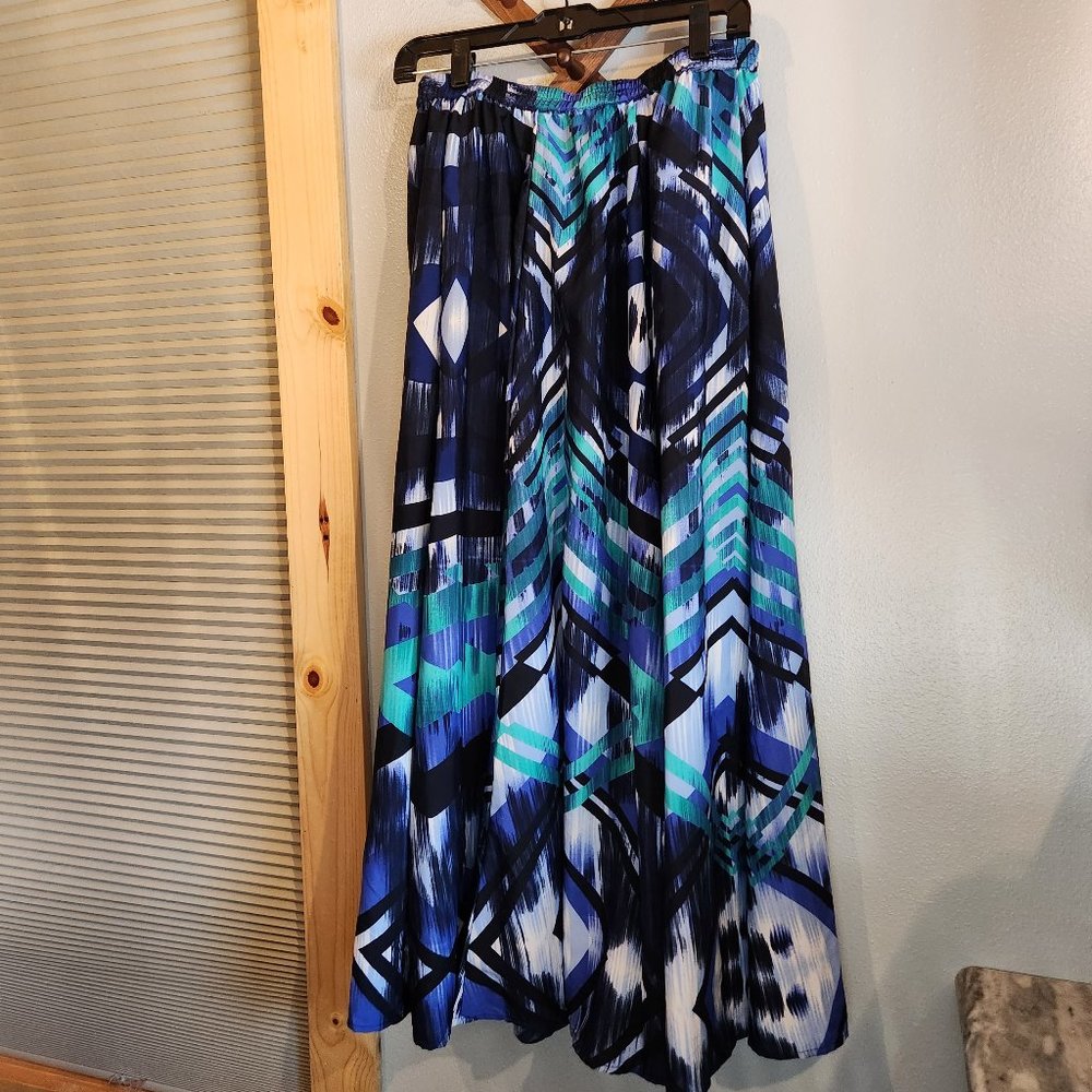 The Look Blue Patterned Poly Long Maxi Skirt Medium